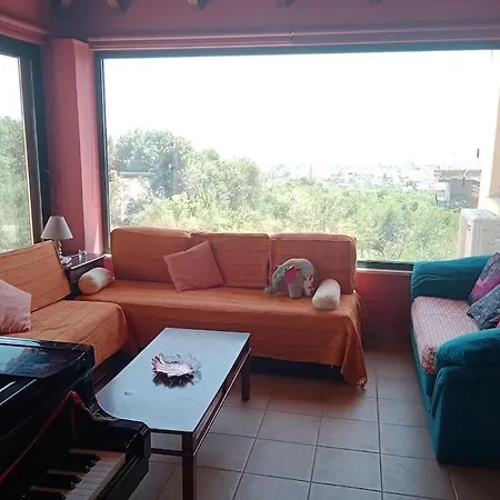 Loft With Amazing View Daire Kalamata